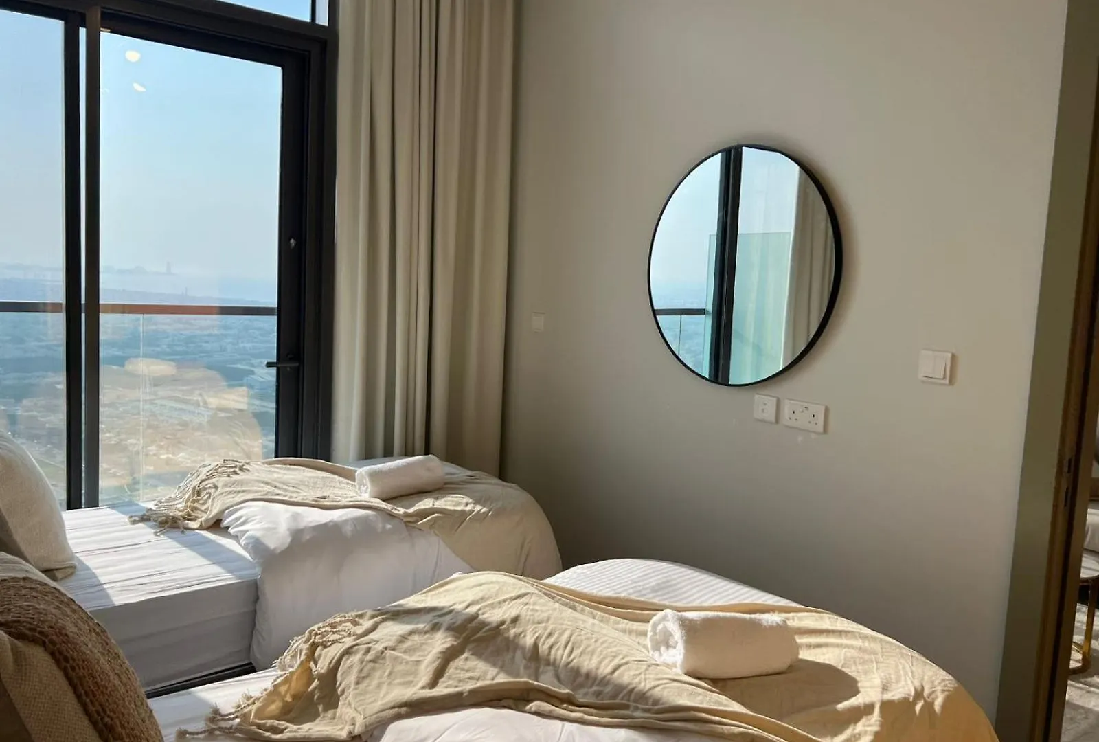 Elegant 2Br - Aykon City - 4412 Dubai Apartment