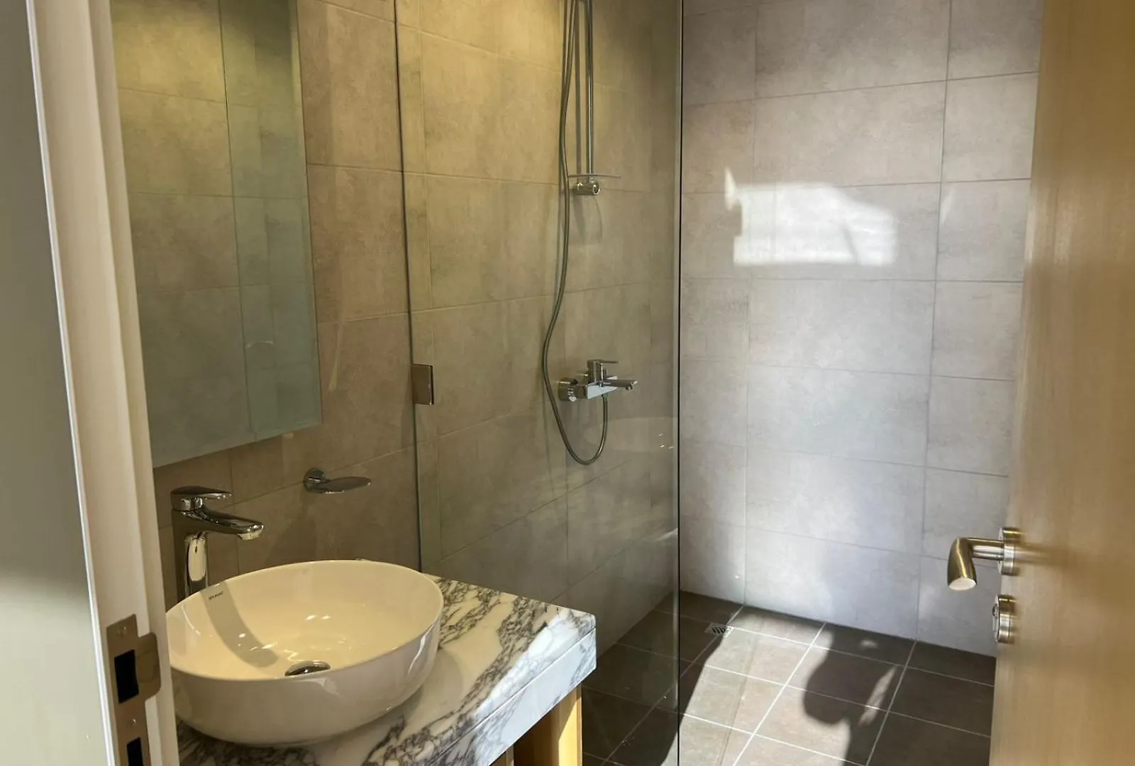 Elegant 2Br - Aykon City - 4412 Dubaj 0*,